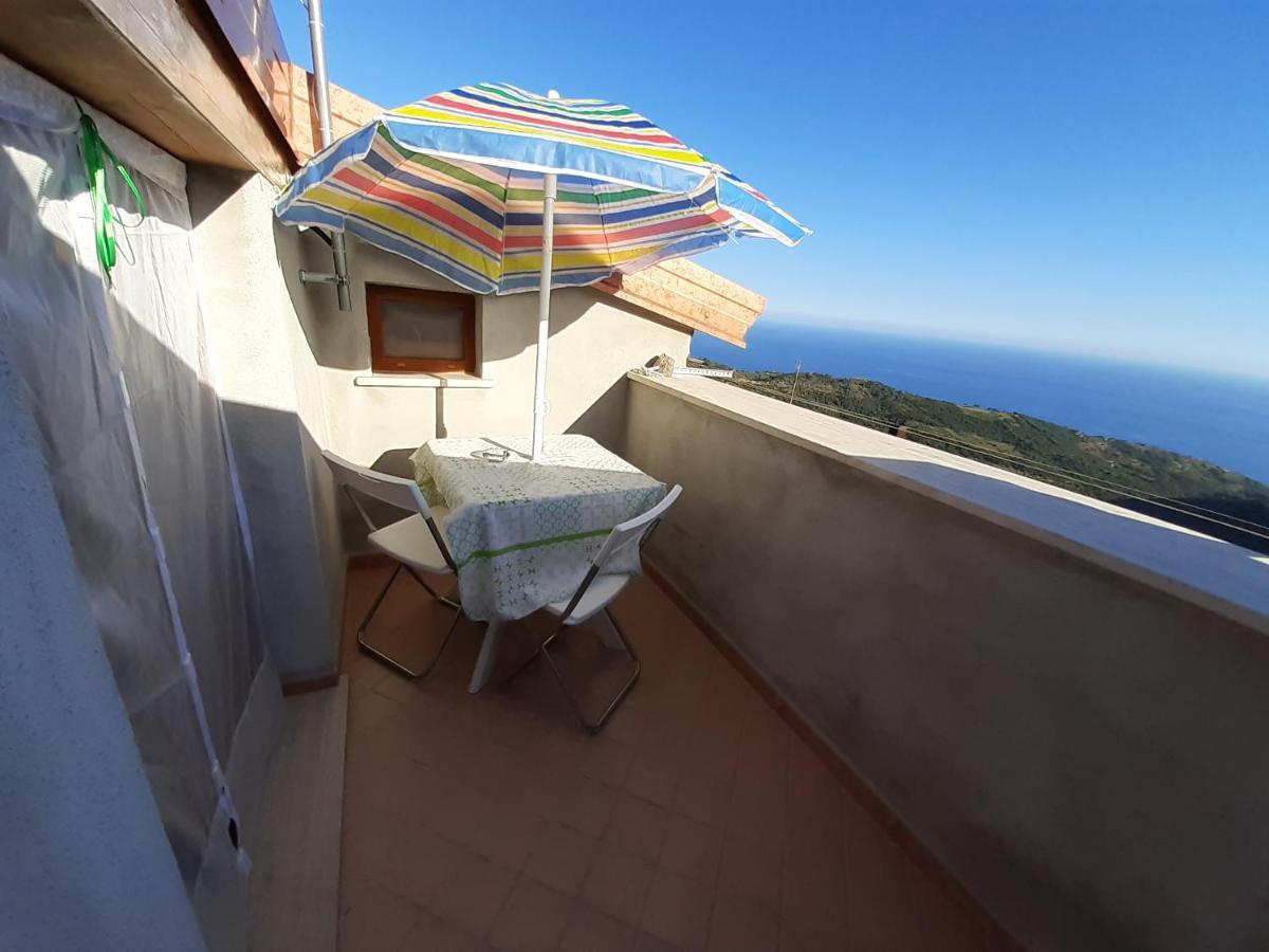 פוליקה Carmineholidayhouse מראה חיצוני תמונה